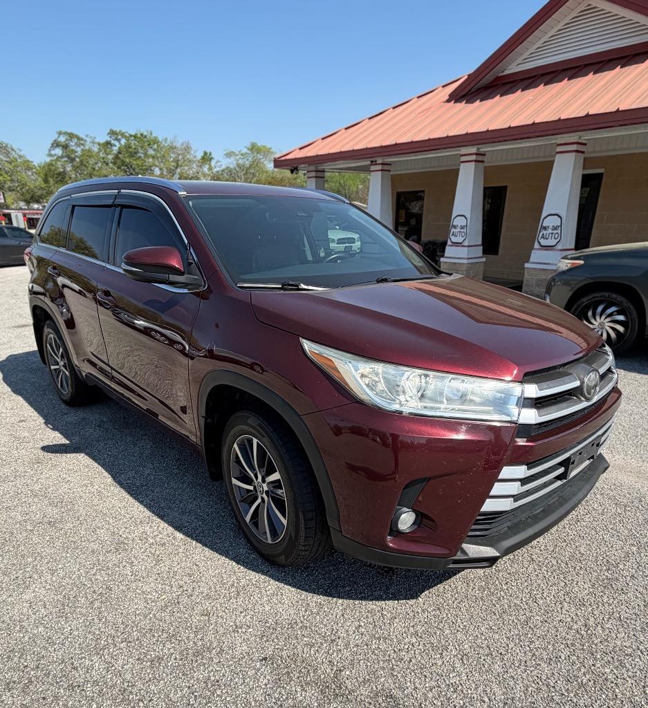 2018 Toyota Highlander SE