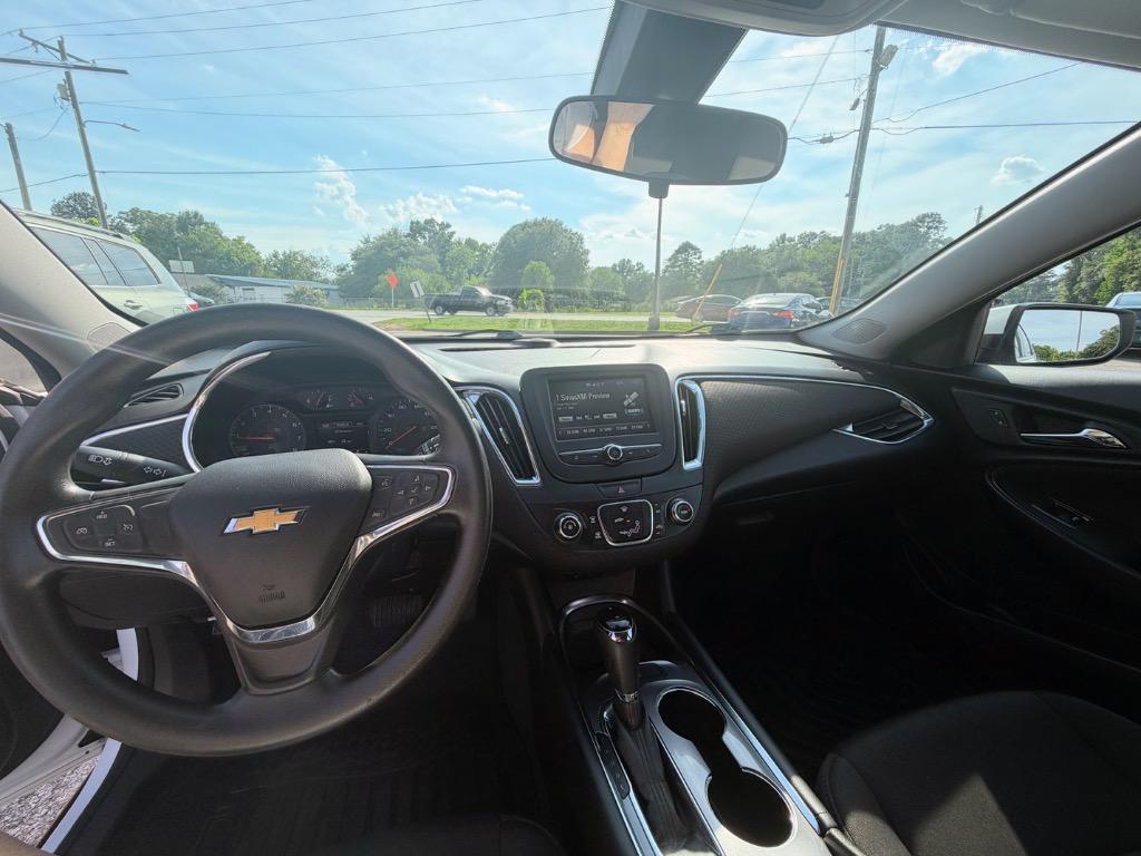 2018 Chevrolet Malibu 1LT - Photo 7