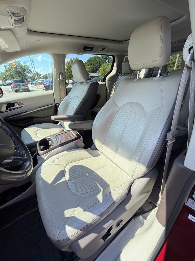 2018 Chrysler Pacifica Touring L Plus - Photo 6