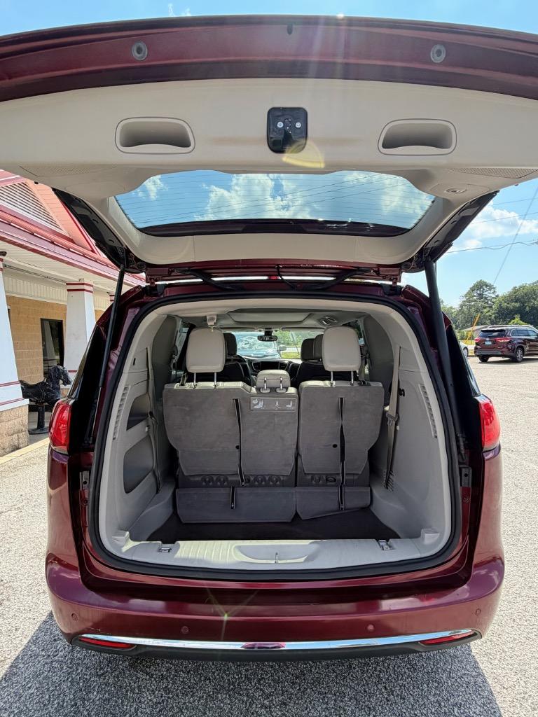 2018 Chrysler Pacifica Touring L Plus - Photo 13