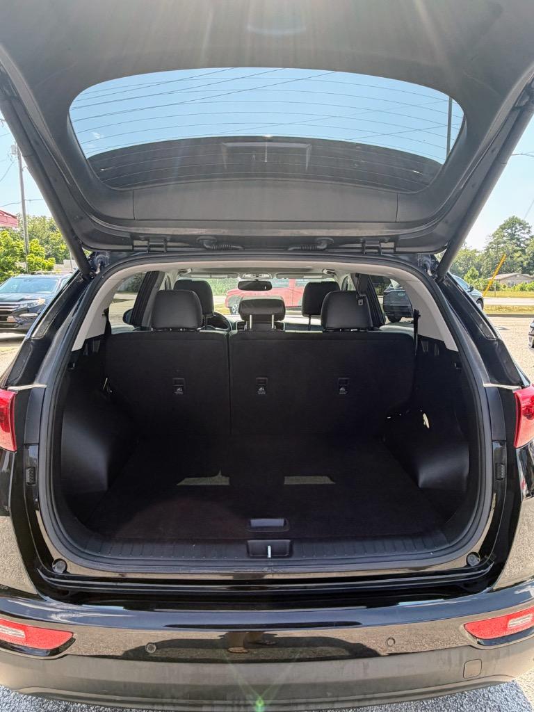 2017 Kia Sportage EX - Photo 11