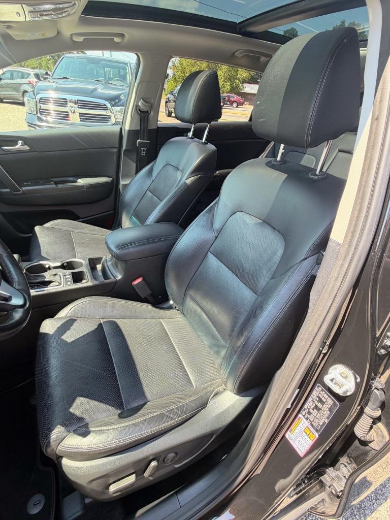 2017 Kia Sportage EX - Photo 8